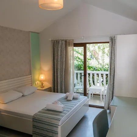 Ami Tai Superior Pet Lovers Fethiye